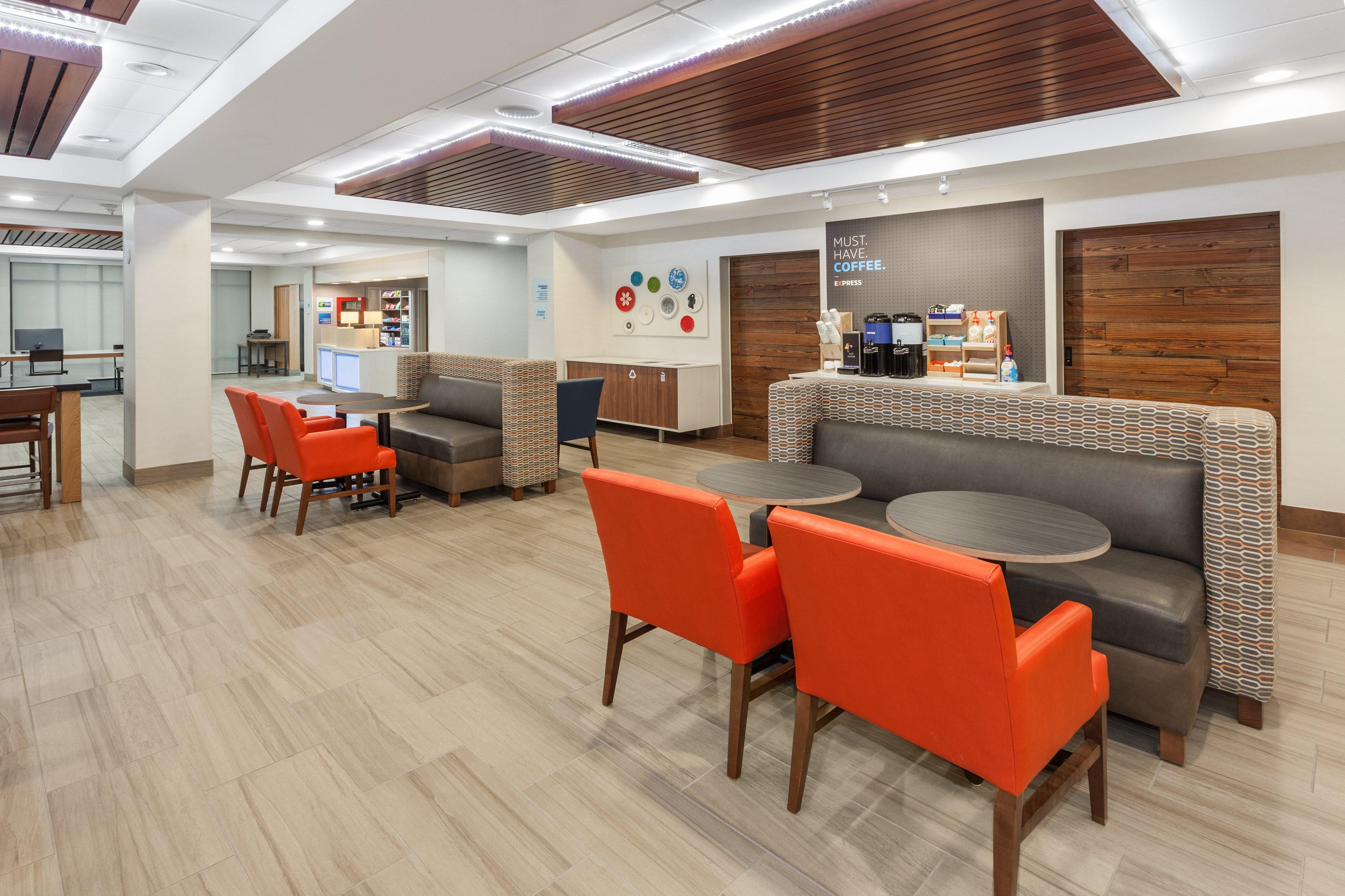 Holiday Inn Express Hotel & Suites Providence-Woonsocket By Ihg Экстерьер фото